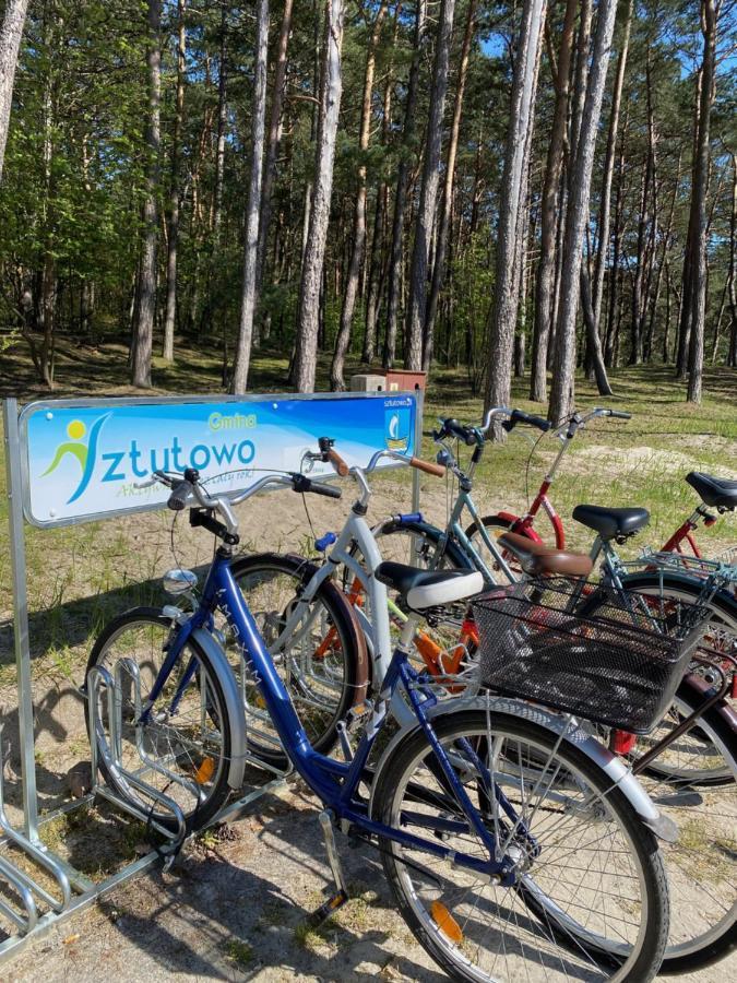 Nowy Z Tarasem Stacja Baltic Twins *